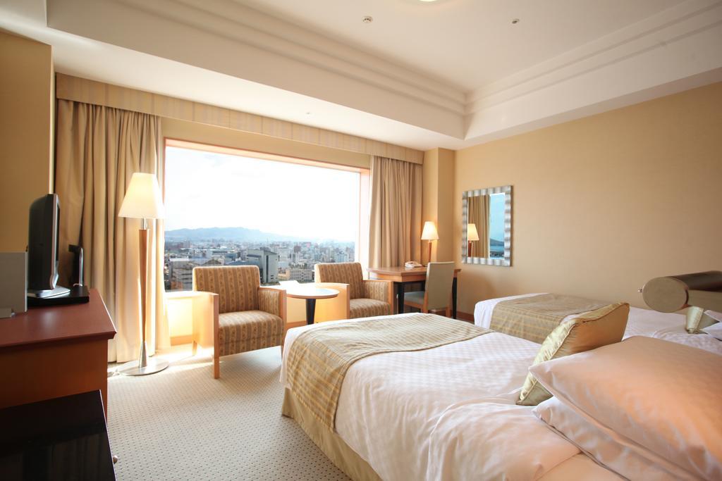 Jr Hotel Clement Такамацу Екстер'єр фото