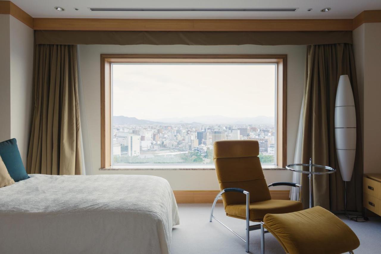 Jr Hotel Clement Такамацу Екстер'єр фото