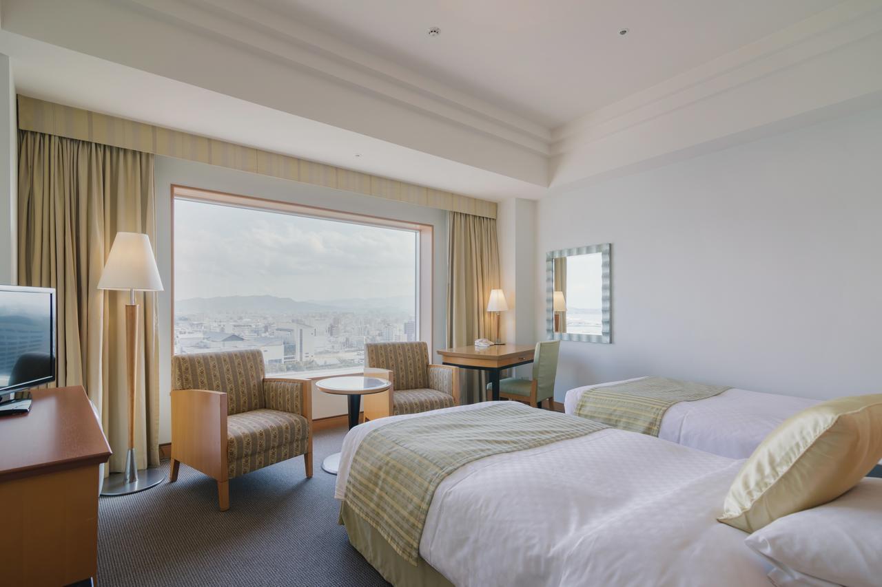 Jr Hotel Clement Такамацу Екстер'єр фото